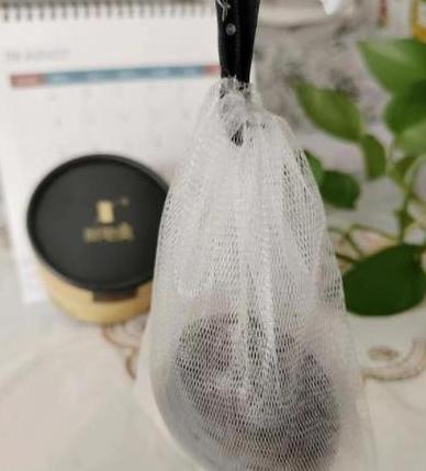 肥皂白霉成因及使用安全解析