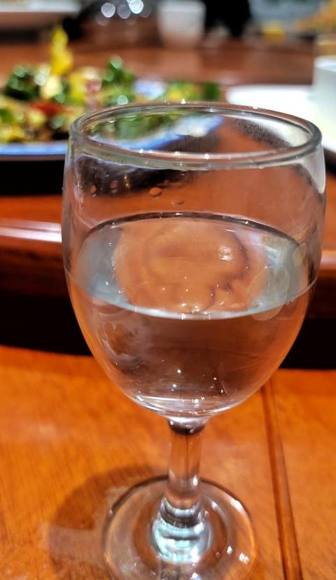 高度白酒是否可加水饮用？其中的真相