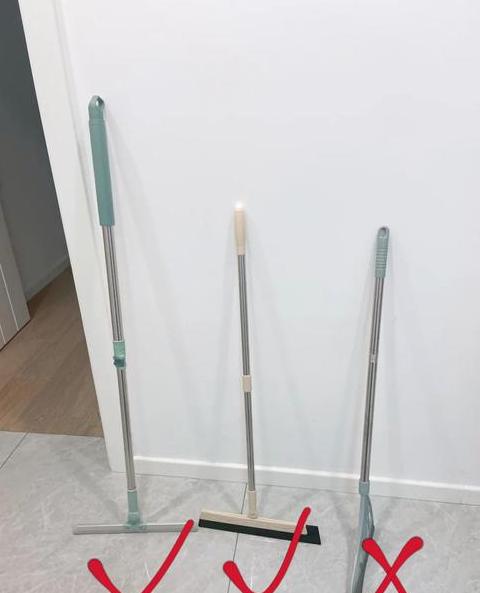 扫帚：日常清洁的实用工具全解析