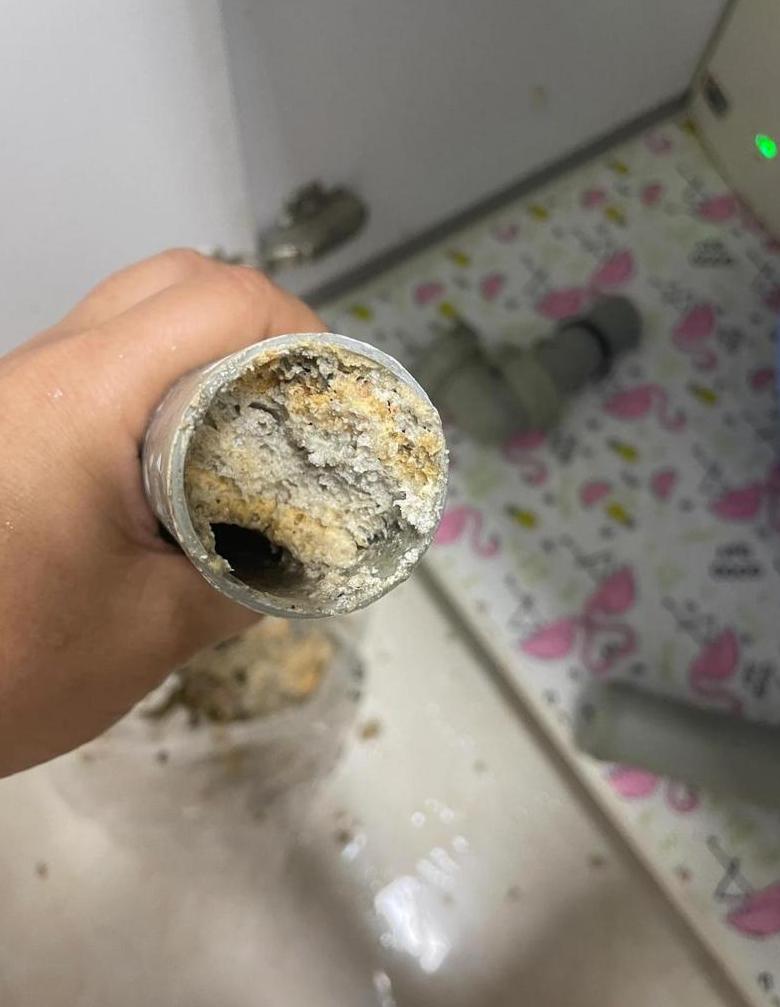 厨房下水道堵塞什么原因