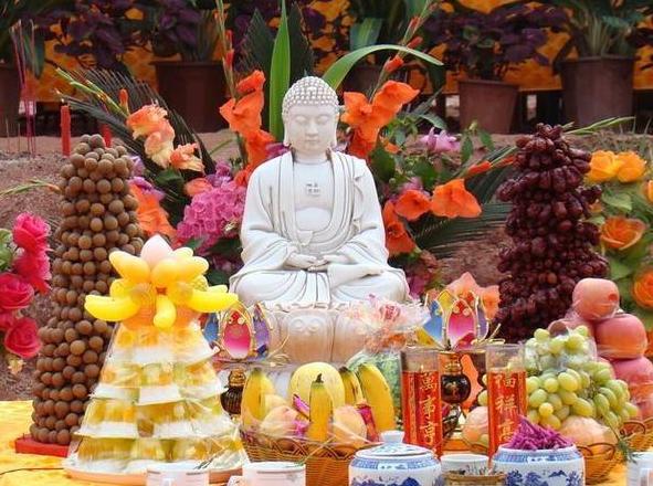 上供供品指南：素食水果与禁忌详述