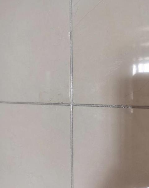 卫生间瓷砖美缝会渗水吗