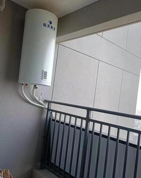 天旭阳台平板太阳能热水器使用指南及品牌优势解读