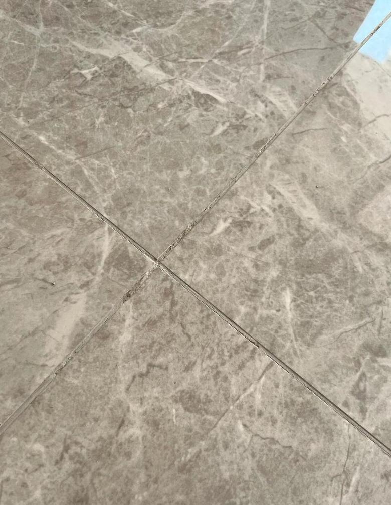 填缝剂胜出：瓷砖填缝新选择优于白水泥