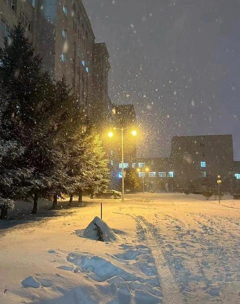 2月份去哈尔滨还有雪吗