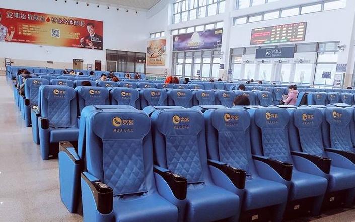车站按摩椅：旅行中的小确幸，轻松享舒适