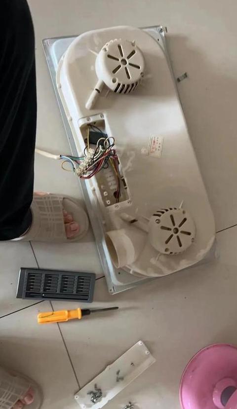 璐瑶足浴盆按摩轮不转原因及维修建议