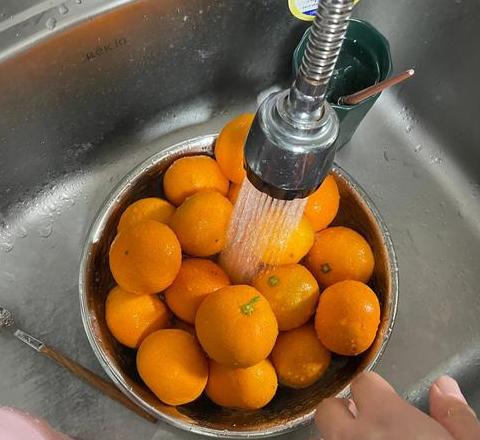 喝酒前食物攻略：护胃解酒，肝脏保护大揭秘