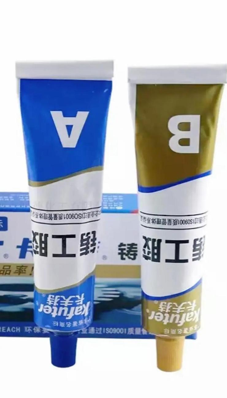 暖气片滴水解决攻略：腐蚀处理与沙眼修补方法全解析